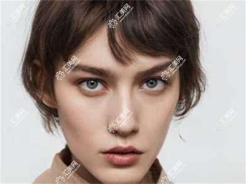 武汉市瑞尔雅口腔矫正牙齿价格揭秘？隐形矫正2W+ 金属自锁1.5W+ 陶瓷半隐形1.8W+