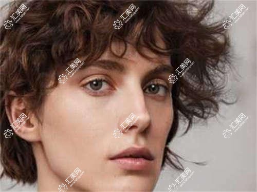 吉林眼科医生马文玲张辉朱昱擅治眼疾,角膜炎白内障手术备受信赖?