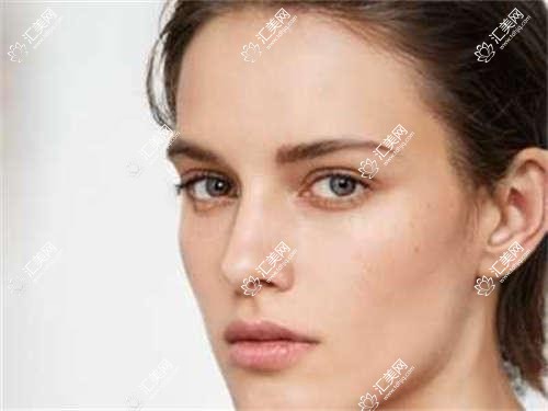 漳州眼科鼻部整形医生马健李小丹如何?探寻近视矫正及眼鼻美化优选医生