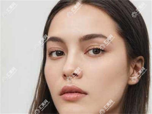 武汉自在视眼科全项目价格表:白内障手术+眼散光矫正+斜视治疗+弱视好转+近视准分子激光详询