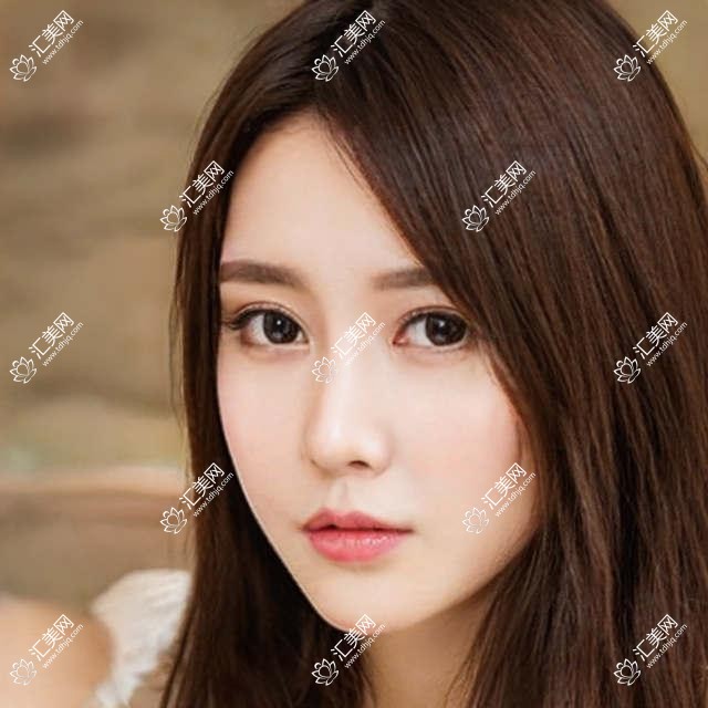 乌鲁木齐地区热门医生推荐:鼻综合与眼整形医生名单揭晓