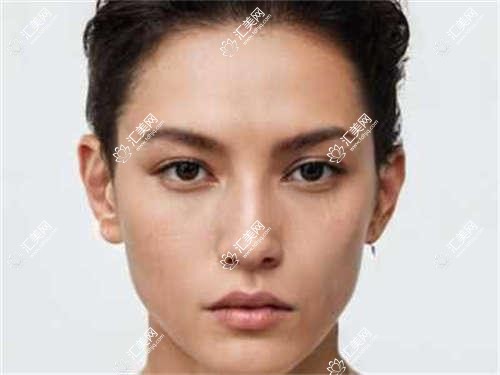 宜昌这些眼科医生做眼部美化,技术备受信赖